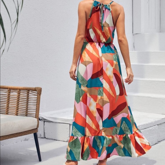 Boho Geo Abstract PatchWork Print Halter Ruffle Maxi Dress - Picture 4 of 4